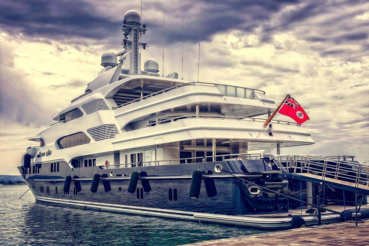 Jackpot geknackt: Sö könnte ihre neue Luxusyacht aussehen